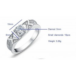 anillo de boda con cristales